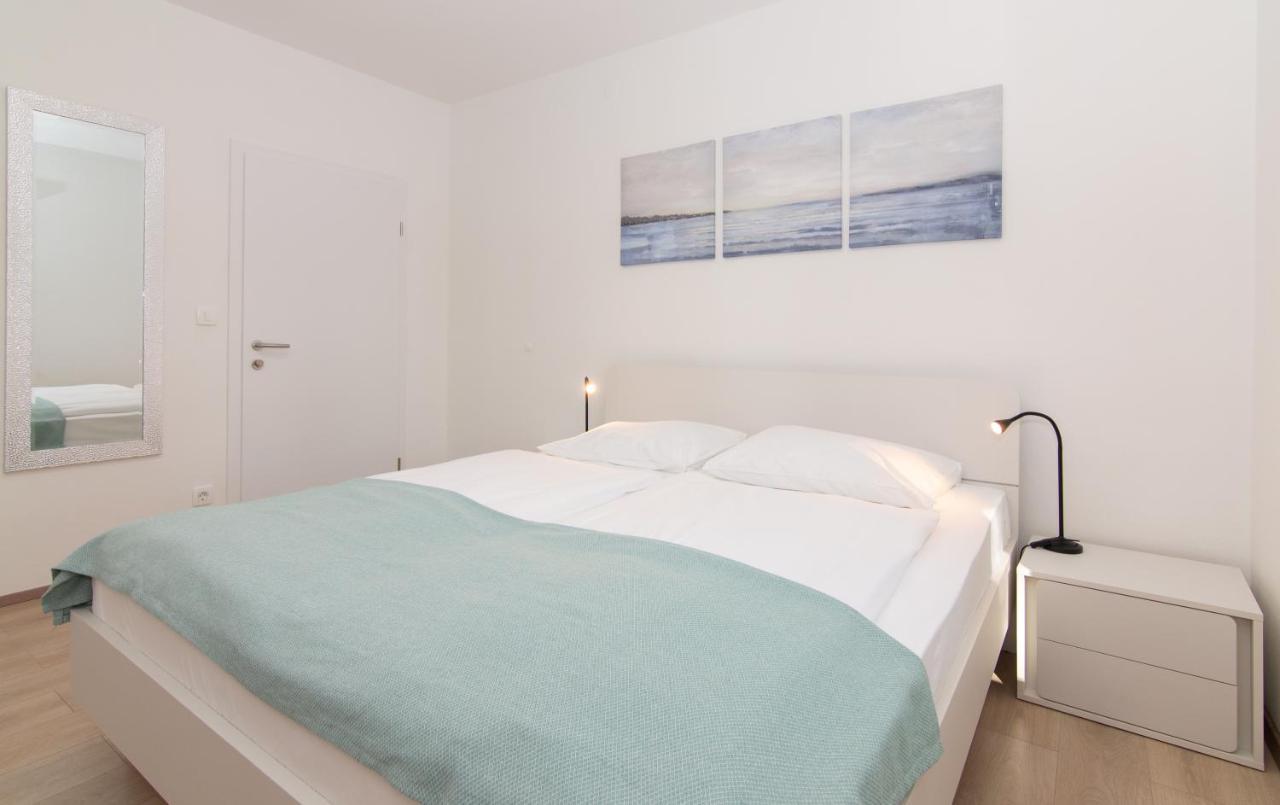 Walls Of Piran Apartments And Rooms Extérieur photo